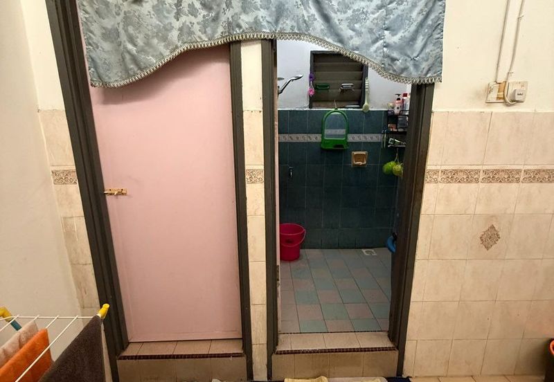 Taman Desa Keramat AU2