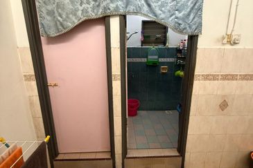 Taman Desa Keramat AU2