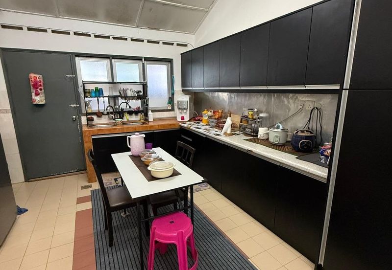 Taman Desa Keramat AU2