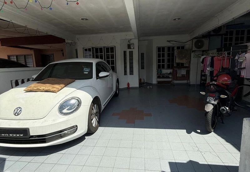 Taman Desa Keramat AU2