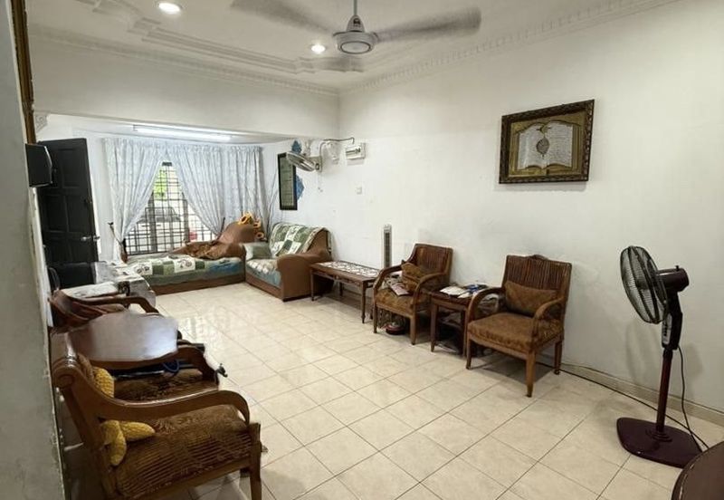 Taman Desa Keramat AU2