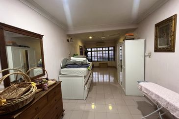 Taman Desa Keramat AU2