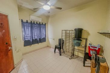 Jalan Sepah Puteri 5/12