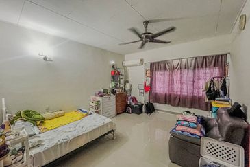 Jalan Sepah Puteri 5/12