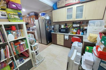 Seksyen 8, Kota Damansara