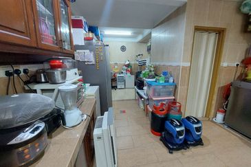 Seksyen 8, Kota Damansara