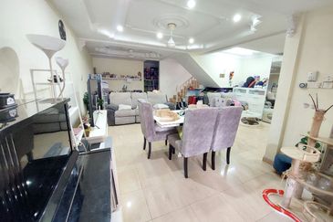 Seksyen 8, Kota Damansara