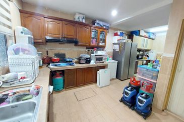 Seksyen 8, Kota Damansara