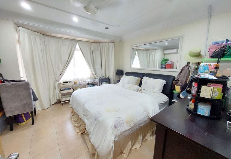 Seksyen 8, Kota Damansara