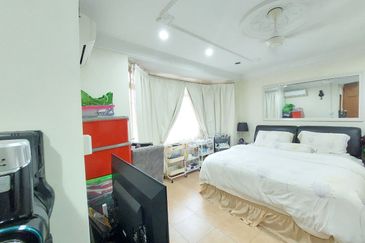 Seksyen 8, Kota Damansara