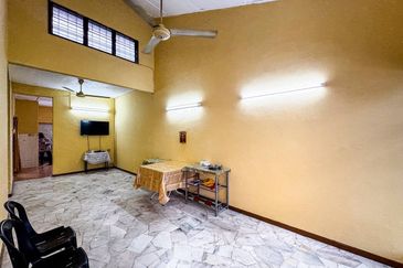 Taman Kinrara Seksyen 1