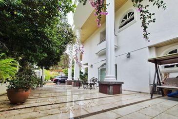 Taman Tun Dr Ismail (TTDI)