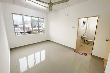 Taman Kinrara Seksyen 2