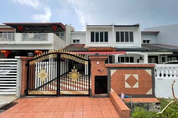 Taman Kinrara Seksyen 2