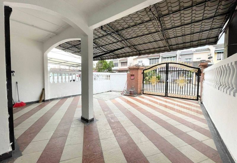 Taman Kinrara Seksyen 2