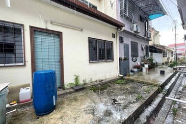 Taman Kinrara Seksyen 2