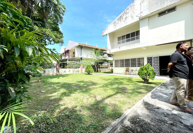 Lucky Garden (Jalan Bangsar)