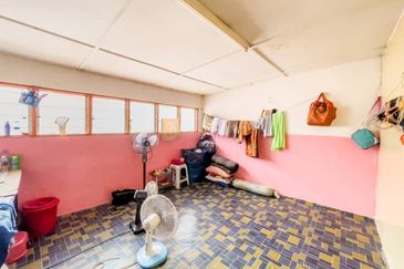 Kampung Tasik Tambahan