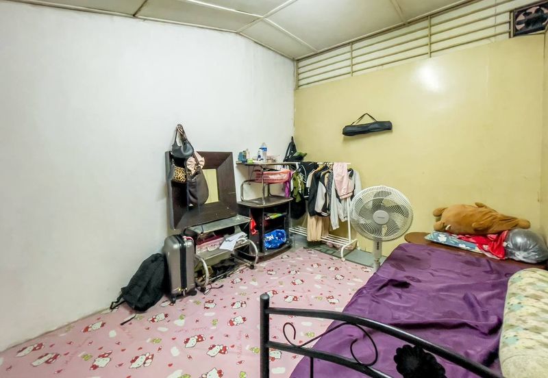 Kampung Tasik Tambahan