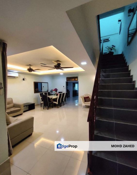 FULLY EXTENDED RENOVATED FACING OPEN Taman Sri Serdang Seri kembangan Double Storey for Sale untuk dijual, Selangor, Seri Kembangan