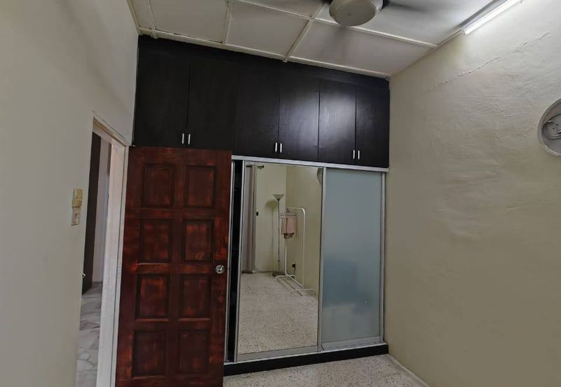 Taman Kinrara Seksyen 5