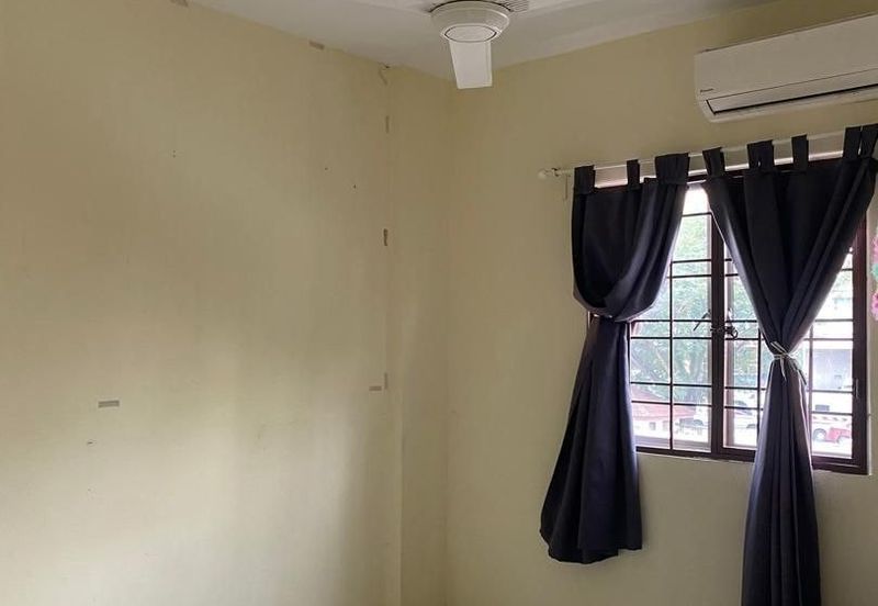 Pandan Court, Taman Pandan Mewah