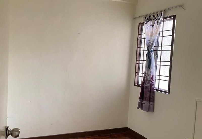 Pandan Court, Taman Pandan Mewah