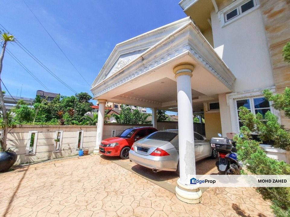 Bungalow Kampung Melayu Ampang Double Storey for Sale untuk dijual, Selangor, Ampang