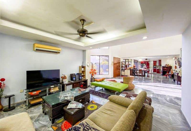 Seksyen 18, Petaling Jaya