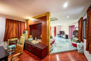 Seksyen 18, Petaling Jaya