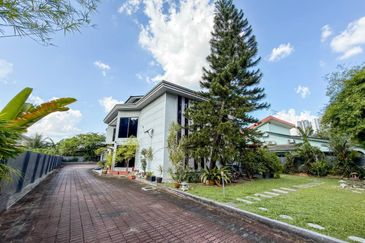 Seksyen 18, Petaling Jaya