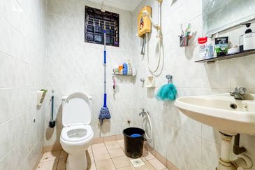 Bayu Tasik Condominium