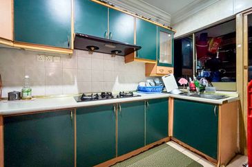 Bayu Tasik Condominium