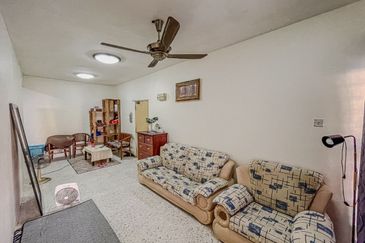 Pangsapuri Sri Raya, Ukay Perdana