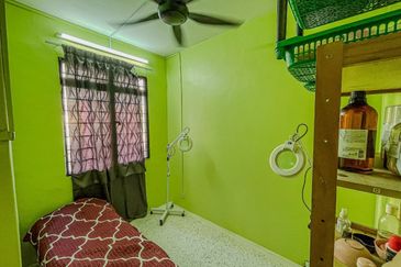 Pangsapuri Sri Raya, Ukay Perdana