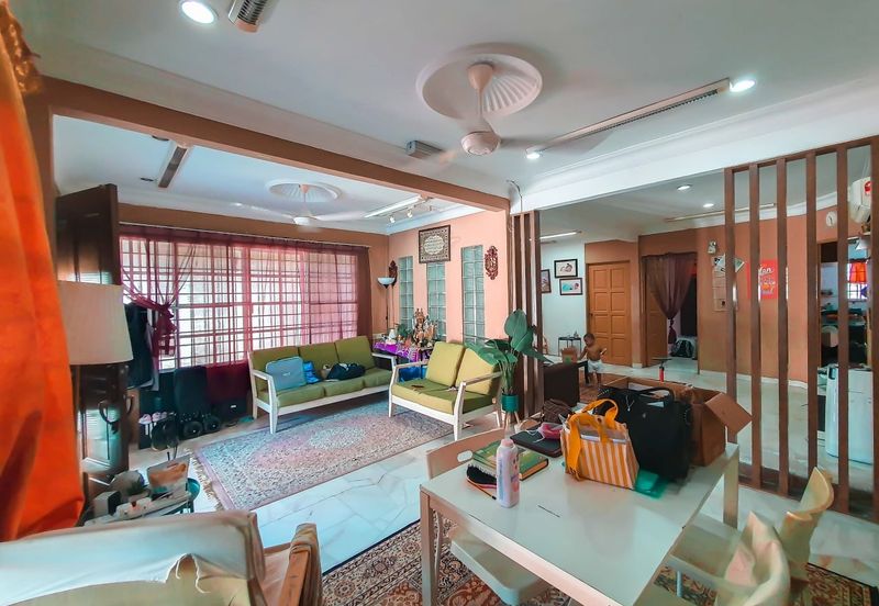 Bolton Industrial Park