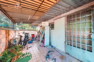 Bolton Industrial Park