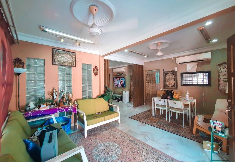 Bolton Industrial Park