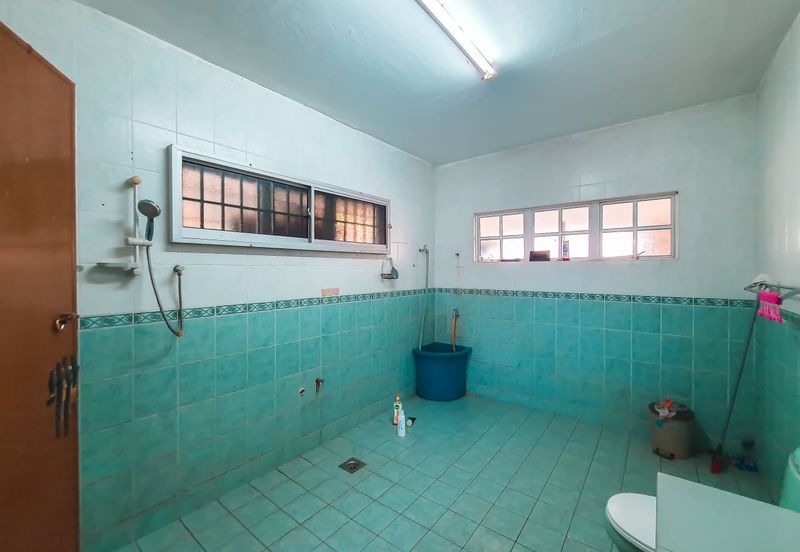 Bolton Industrial Park