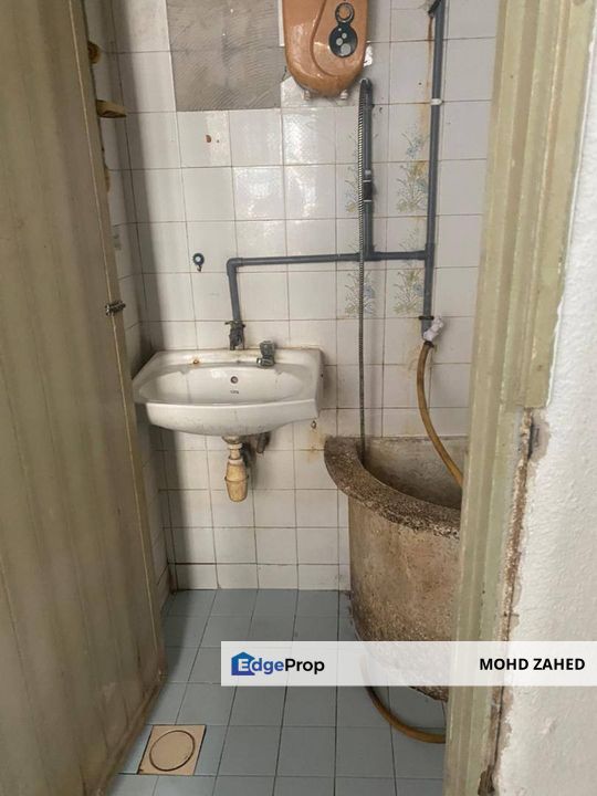 GROUND FLOOR Pangsapuri Elena Blok F Desa Pandan KL for Sale untuk dijual, Kuala Lumpur, Desa Pandan