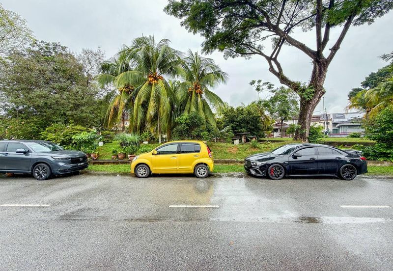 Seksyen 8, Kota Damansara