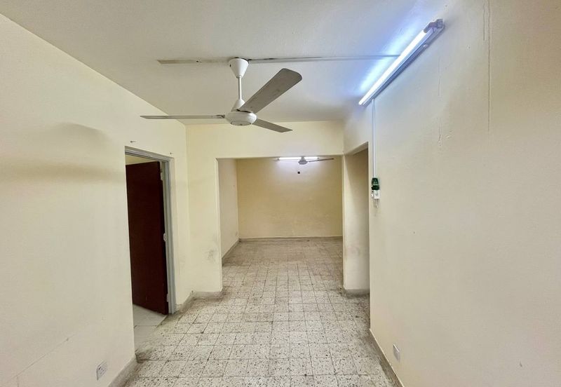 Menara Merak Kayangan