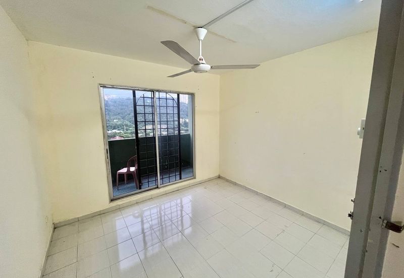 Menara Merak Kayangan