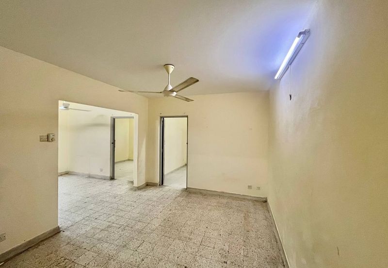 Menara Merak Kayangan