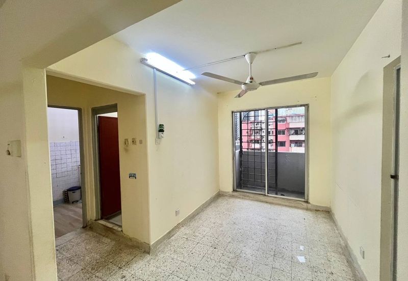 Menara Merak Kayangan