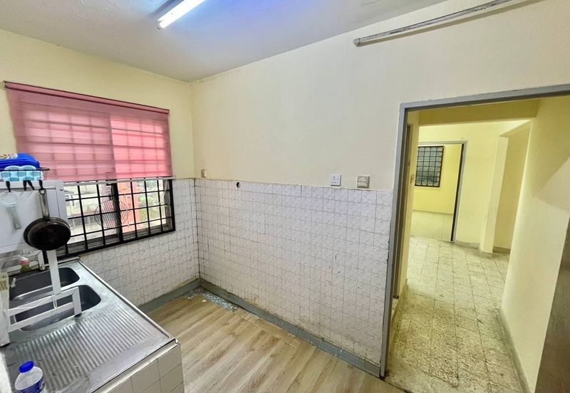 Menara Merak Kayangan