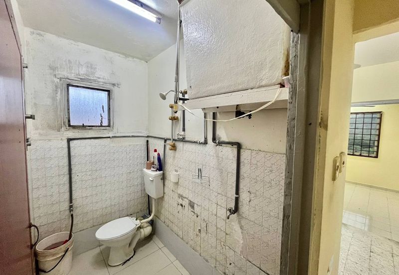 Menara Merak Kayangan