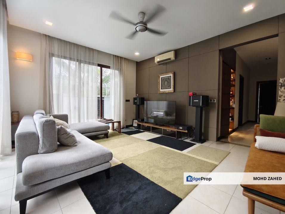 A Bungalow D'Puncak Jalan Awan Larat Seksyen U8 Bukit Jelutong Shah Alam for Sale untuk dijual, Selangor, Bukit Jelutong