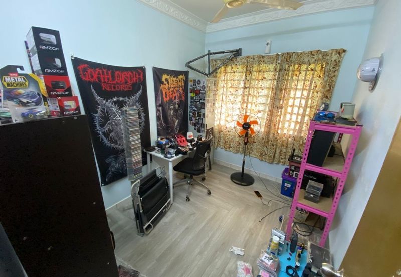 Sri Hijauan, Ukay Perdana