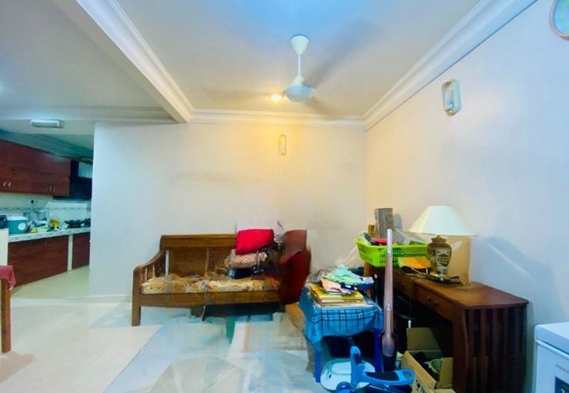 AU 1 (Datuk Keramat)